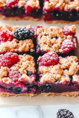 Irresistible Berry Crumble Bars for a Sweet Homemade Delight