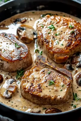 Delicious Creamy Mushroom Pork Chops Ready in 20 Minutes